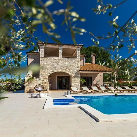 Campi Hébergement de vacances