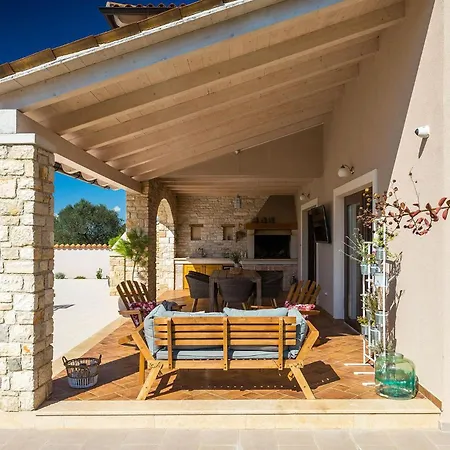 Campi Holiday home *
